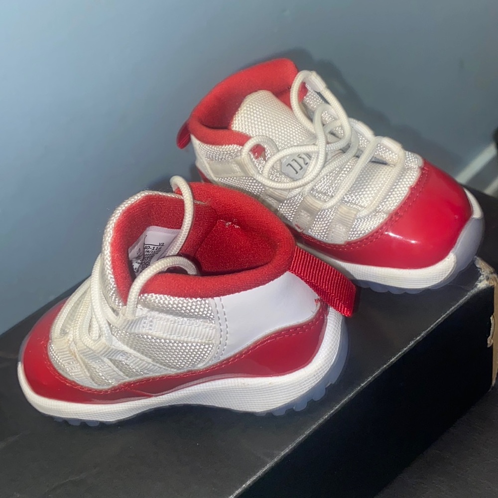 Jordan 11